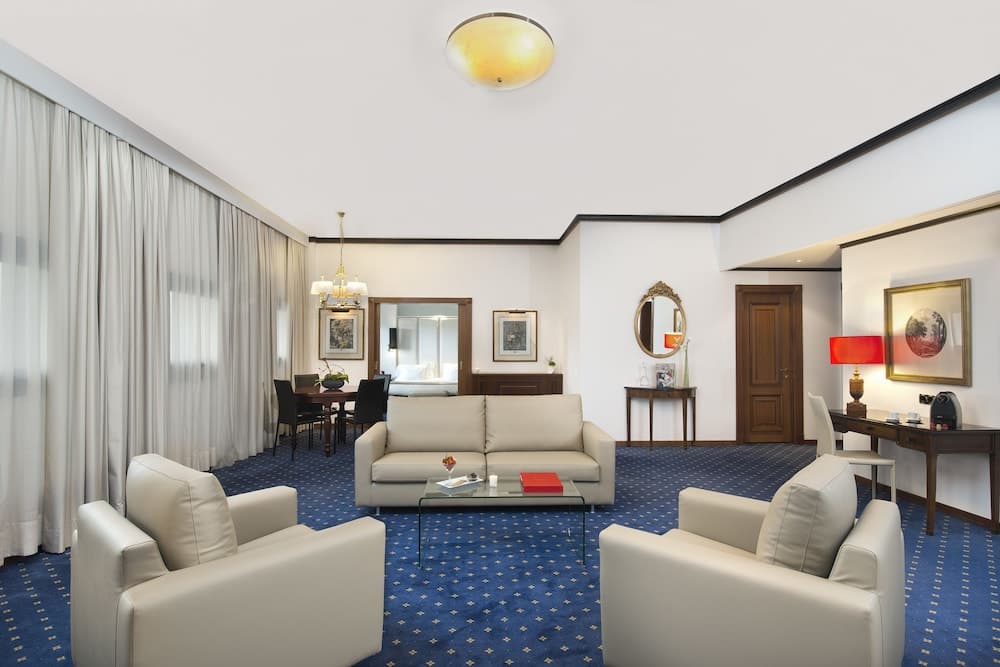 Melia Milano — 26