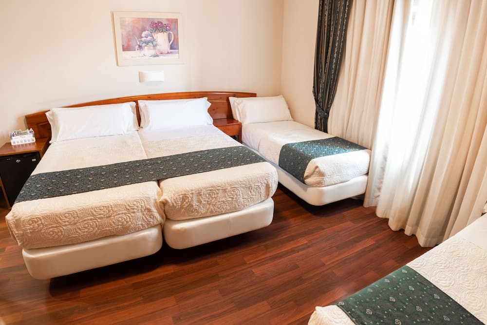 Hotel Alameda Malaga — 14