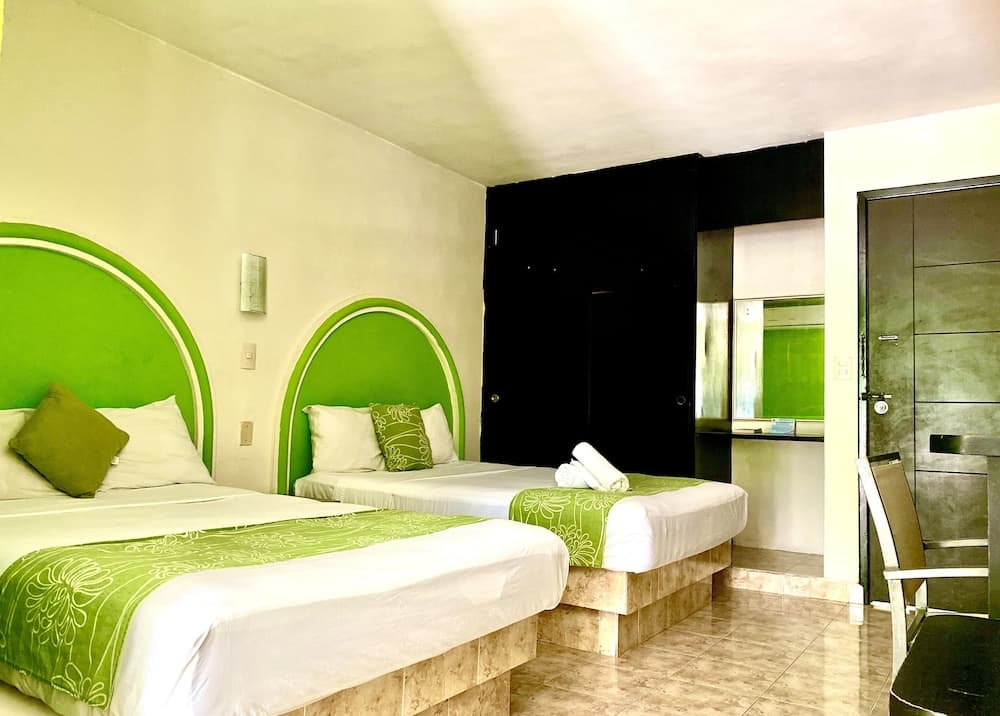 Hotel HC Internacional — 16