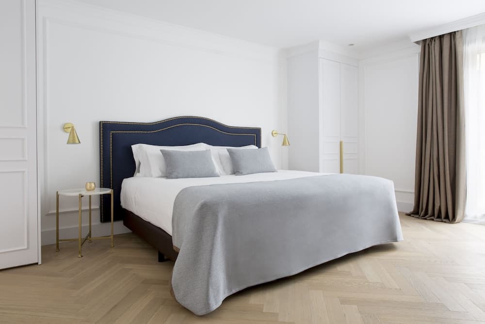 Hotel Midmost by Majestic Hotel Group — 15