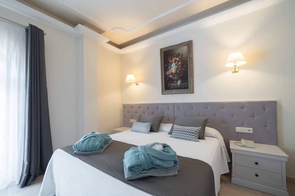 Gran Hotel Palladium — 9