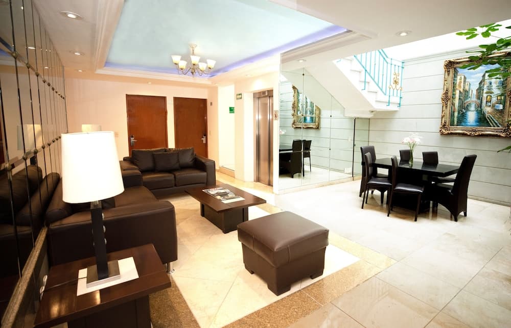 Residence L'heritage Aristóteles 225 by Bluebay — 3