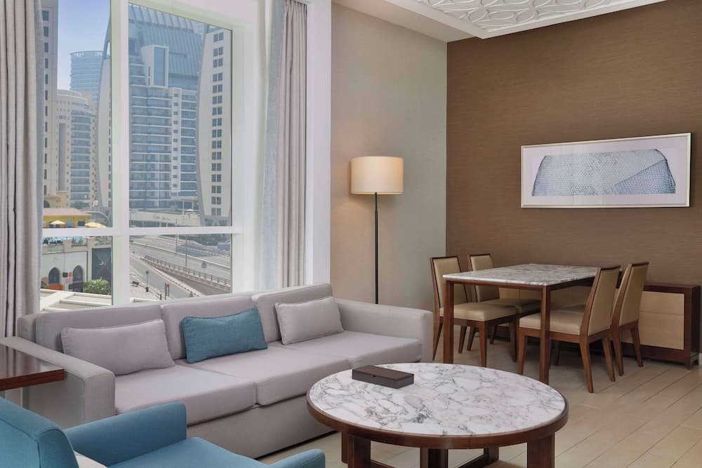DoubleTree by Hilton Dubai - Jumeirah Beach — 4