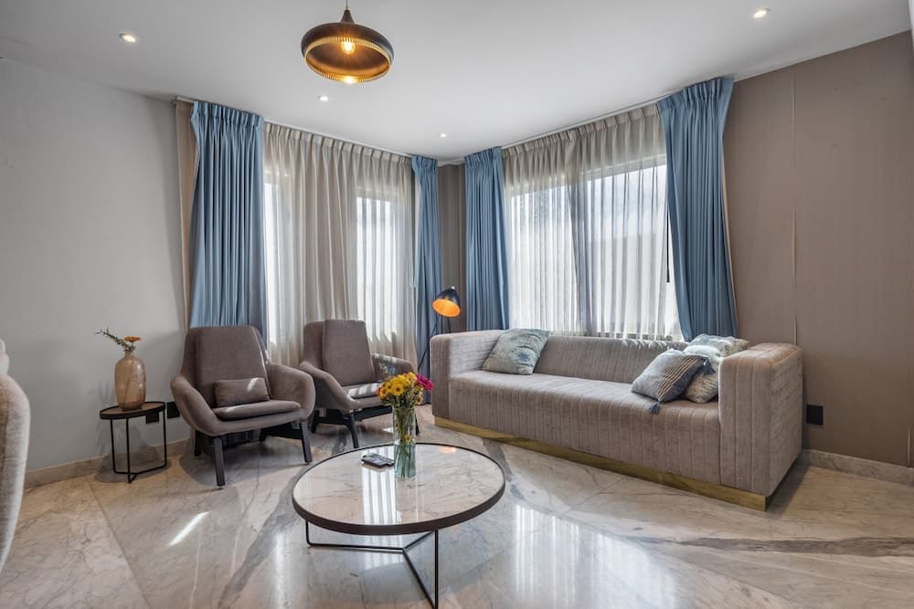 Elefant by Naya Homes — 8