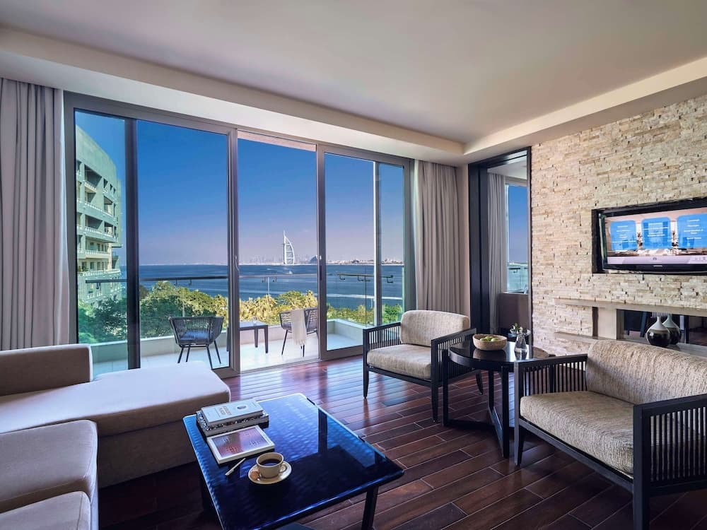 Rixos The Palm Hotel & Suites — 23