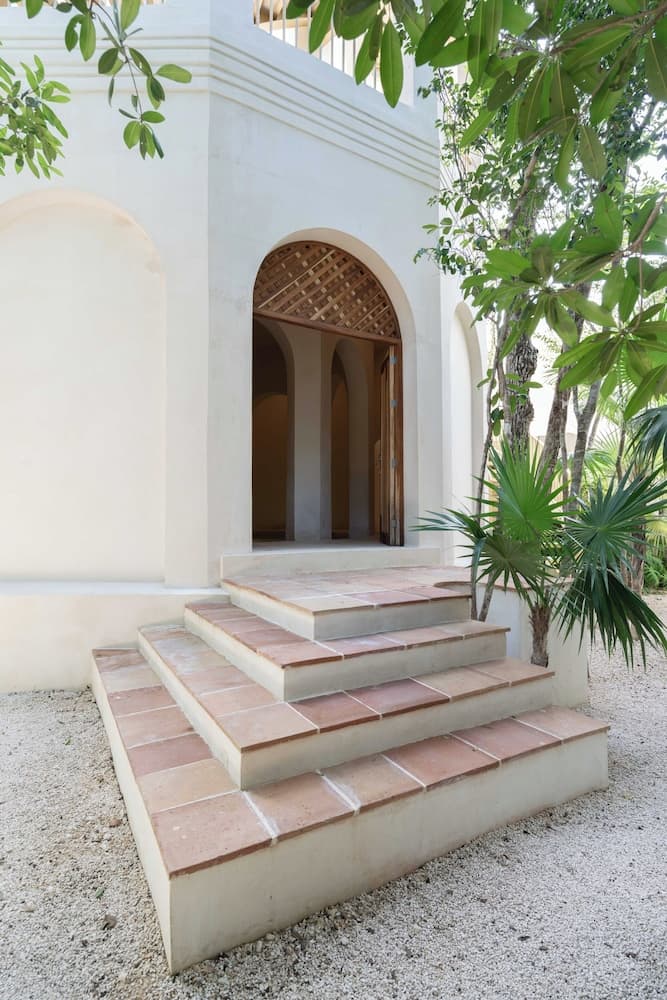 Anat Tantric Boutique Hotel — 1