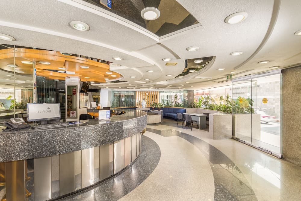 Hotel Estoril — 3