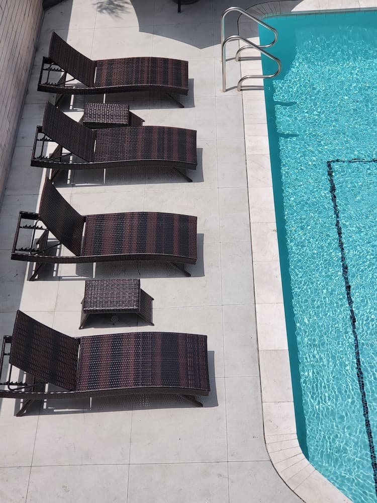Hotel al anochecer — 28