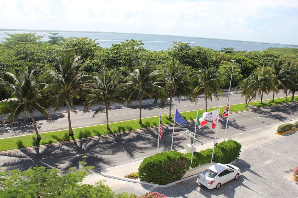 Suites Brisas Cancun — 17