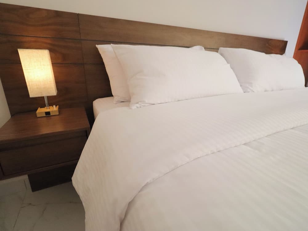 Hotel 28 — 21