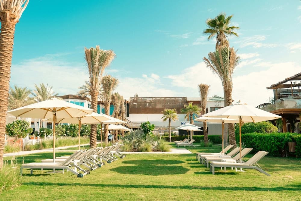 Dubai Marine Beach Resort & Spa — 18