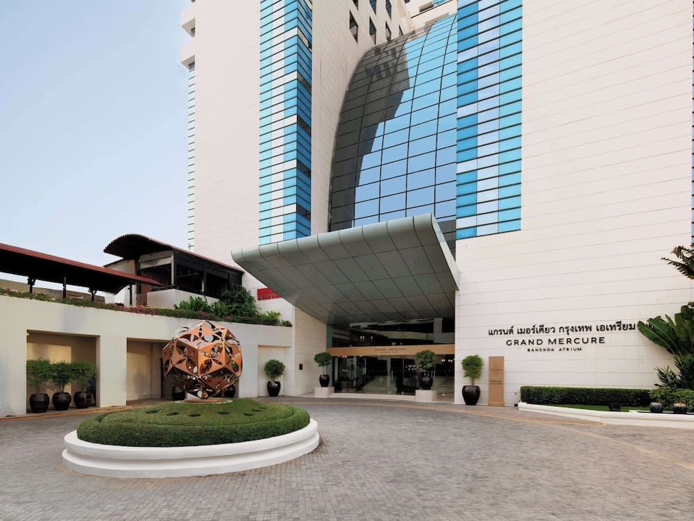 Grand Mercure Bangkok Atrium — 27