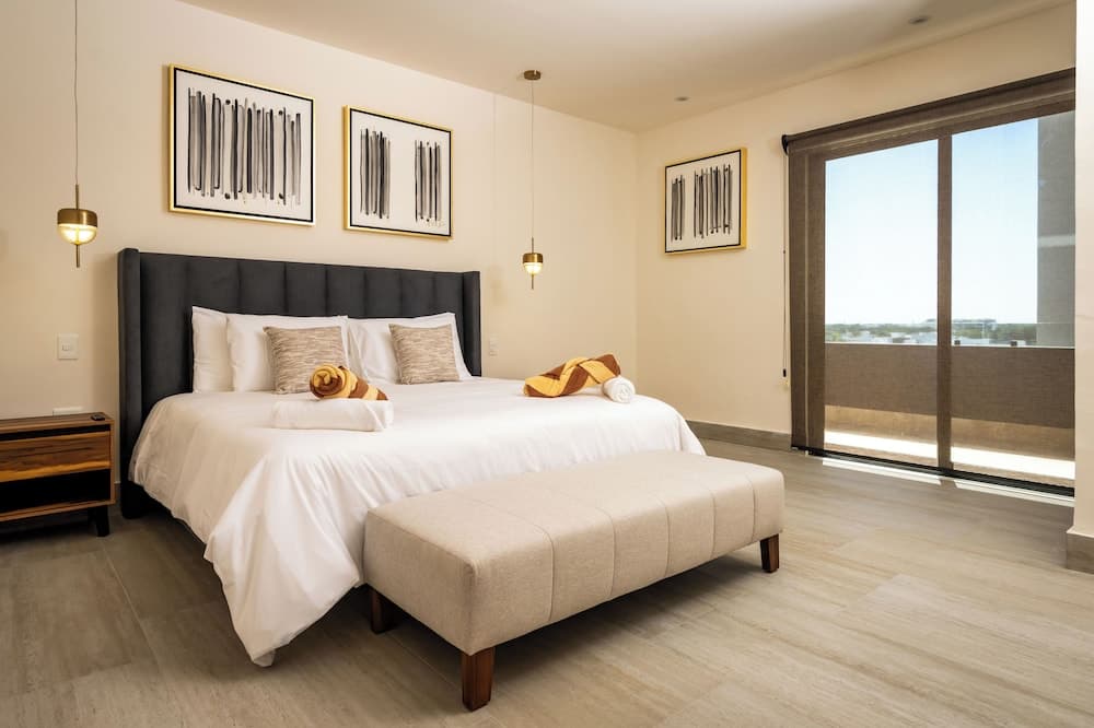 Cumbres Garden luxury apartments — 3