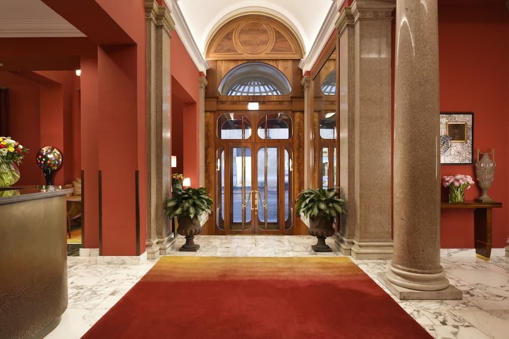 Hotel L'Orologio Roma — 2
