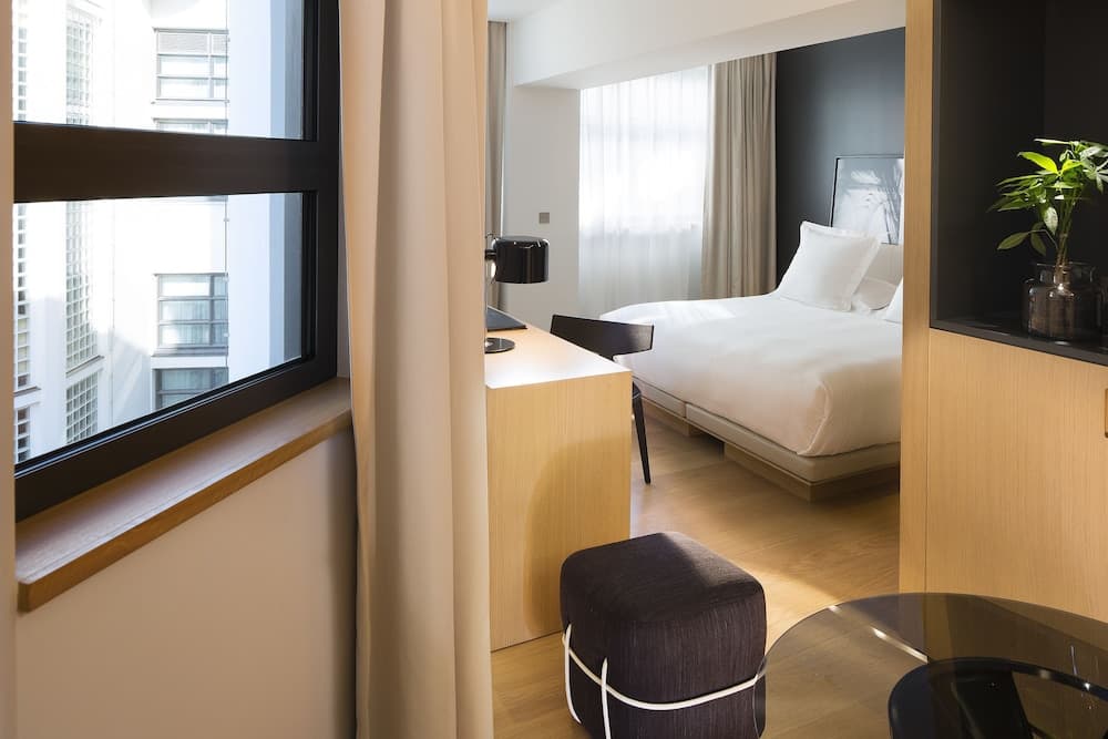 Le Cinq Codet — 29
