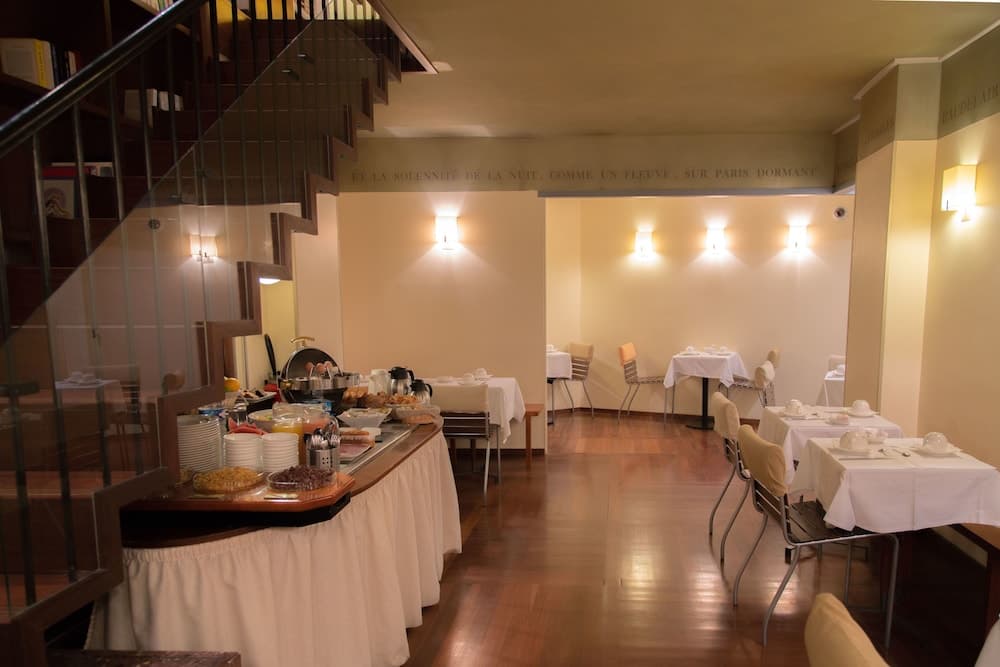 Hotel Quartier Latin — 16
