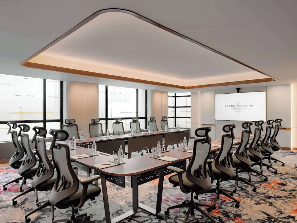 Grand Mercure Bangkok Atrium — 17