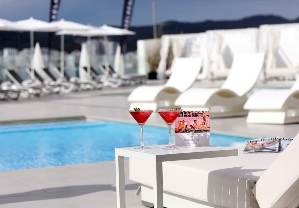 AxelBeach Ibiza Spa & Beach Club - Sólo Adultos — 12