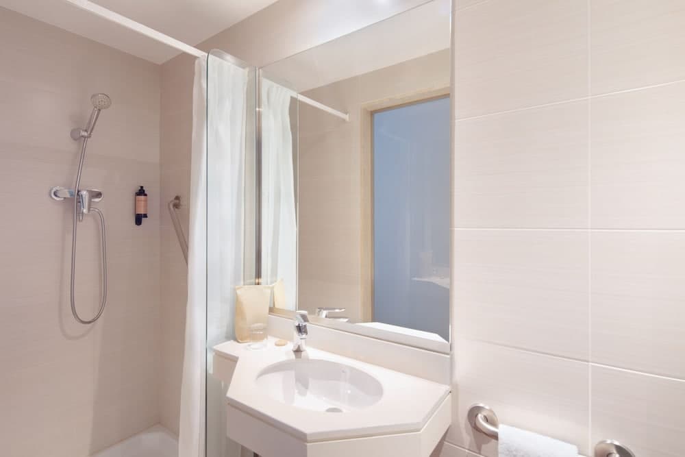 Hotel Lugano — 7