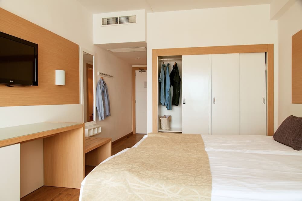 Sunprime Waterfront — 24