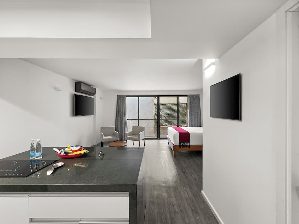 Armonik Suites — 10
