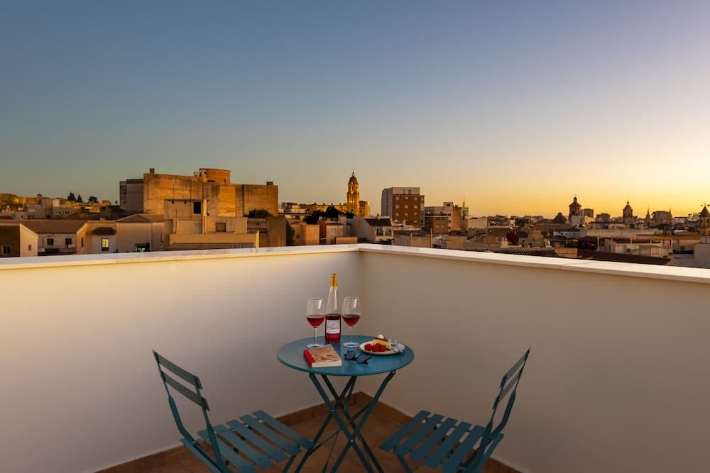 Coeo ApartHotel Parras — 18
