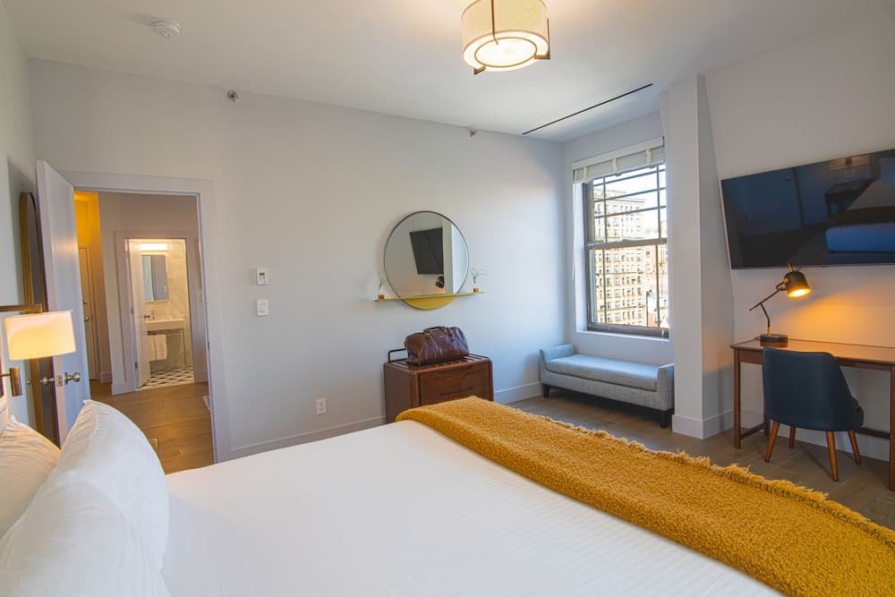 Hotel Belleclaire — 19