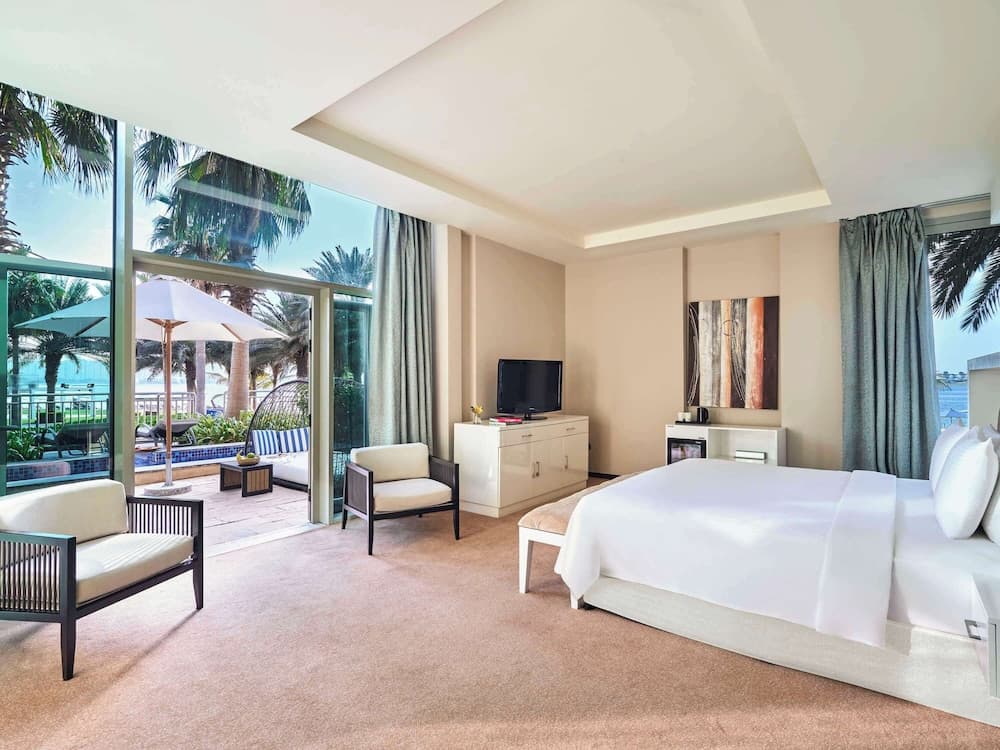 Rixos The Palm Hotel & Suites — 15