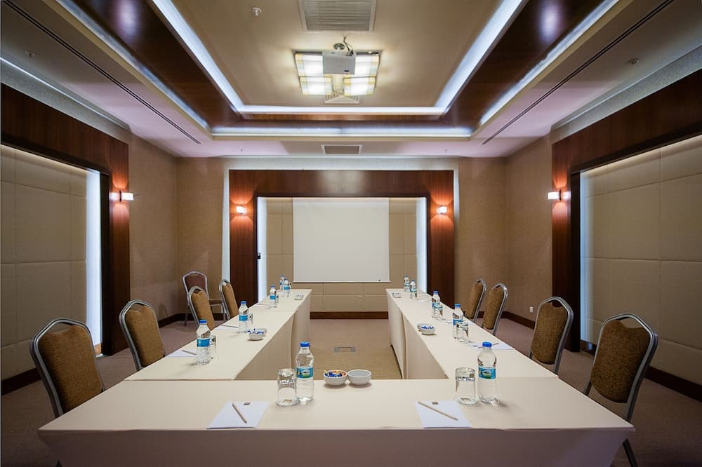 ISG Sabiha Gokcen Airport Hotel - Special Class — 30