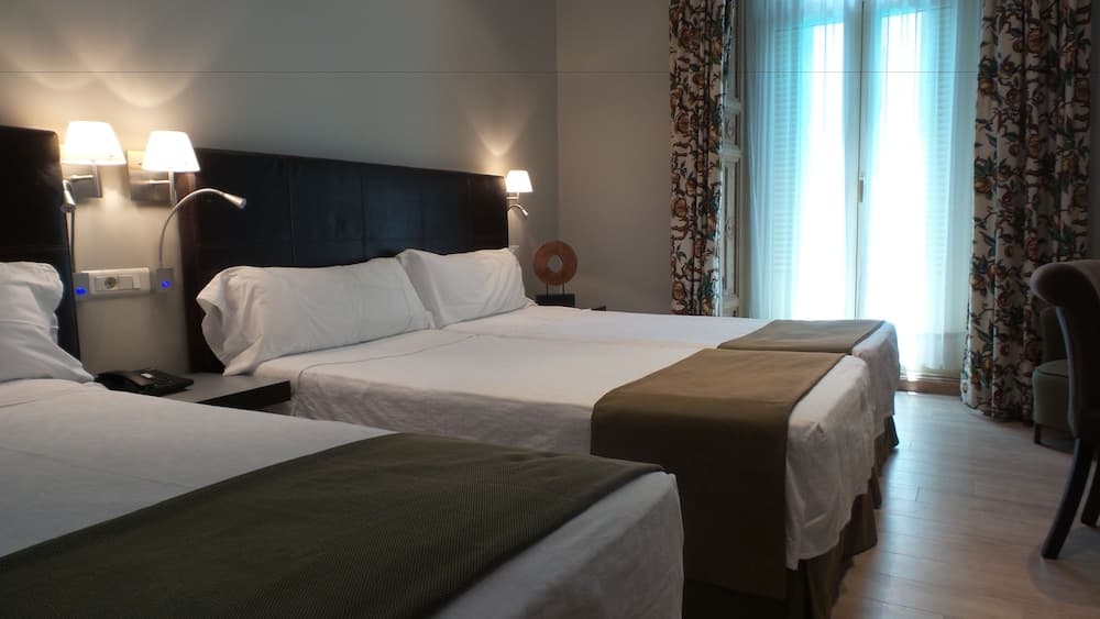 Hotel Moderno — 28