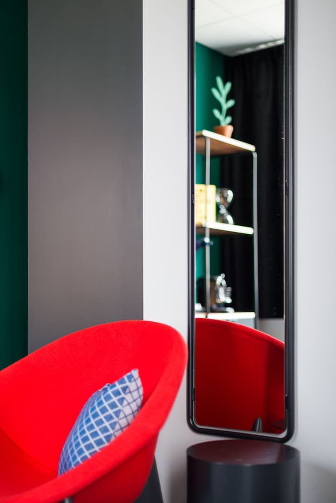 The Social Hub Amsterdam West 4 — 10