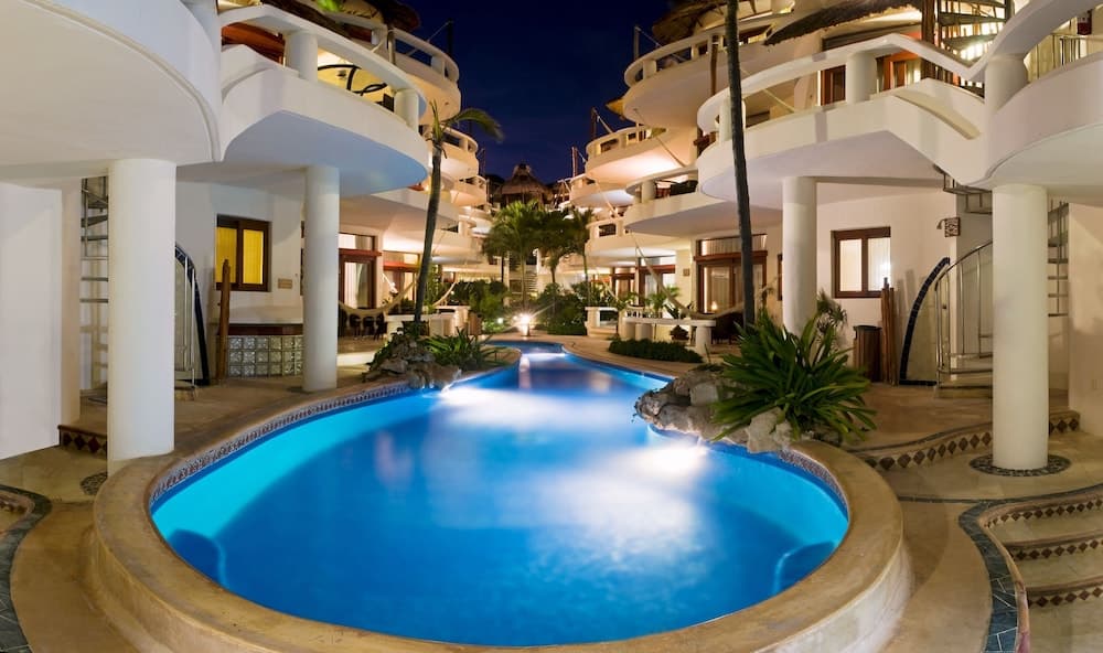 Playa Palms Beach Hotel — 17