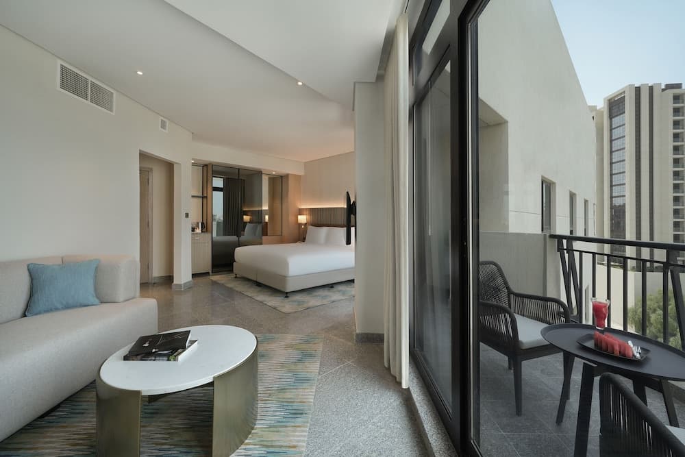 Arabian Park Dubái, un Hotel Edge by Rotana — 9
