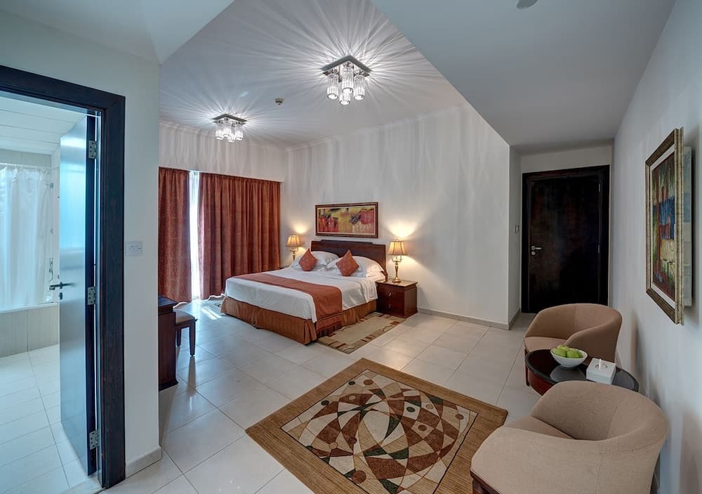 Marina Hotel Apartments — 4