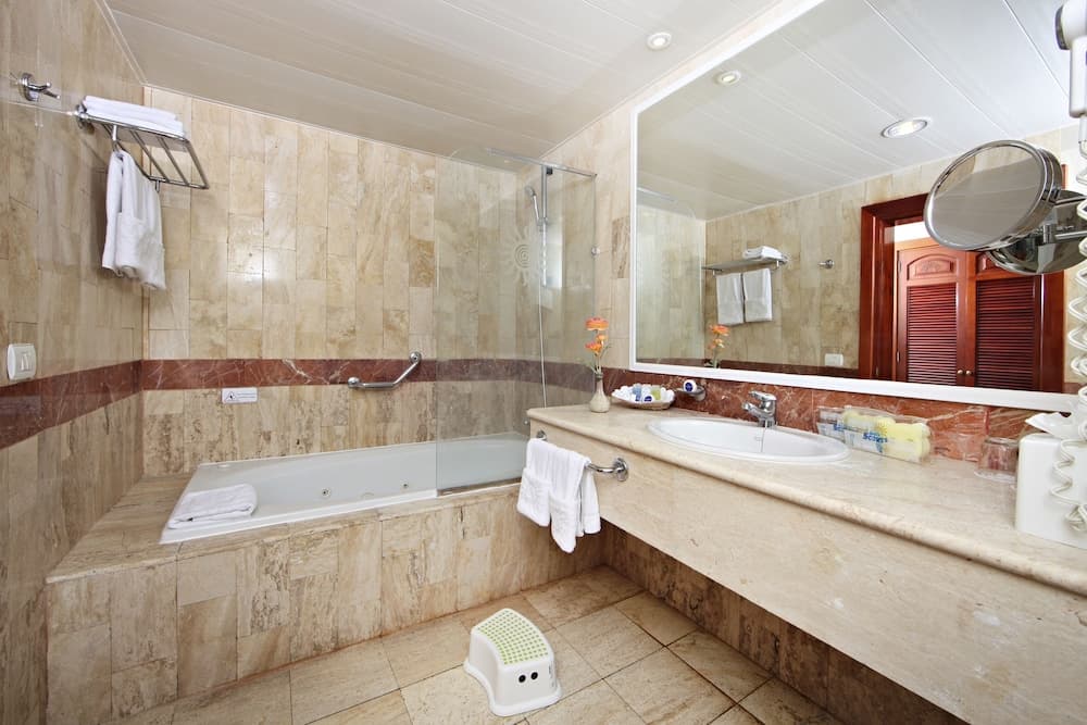 Bahia Principe Grand Bavaro - All-Inclusive — 27