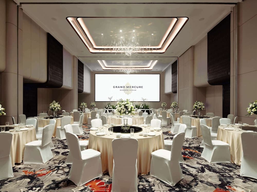 Grand Mercure Bangkok Atrium — 8