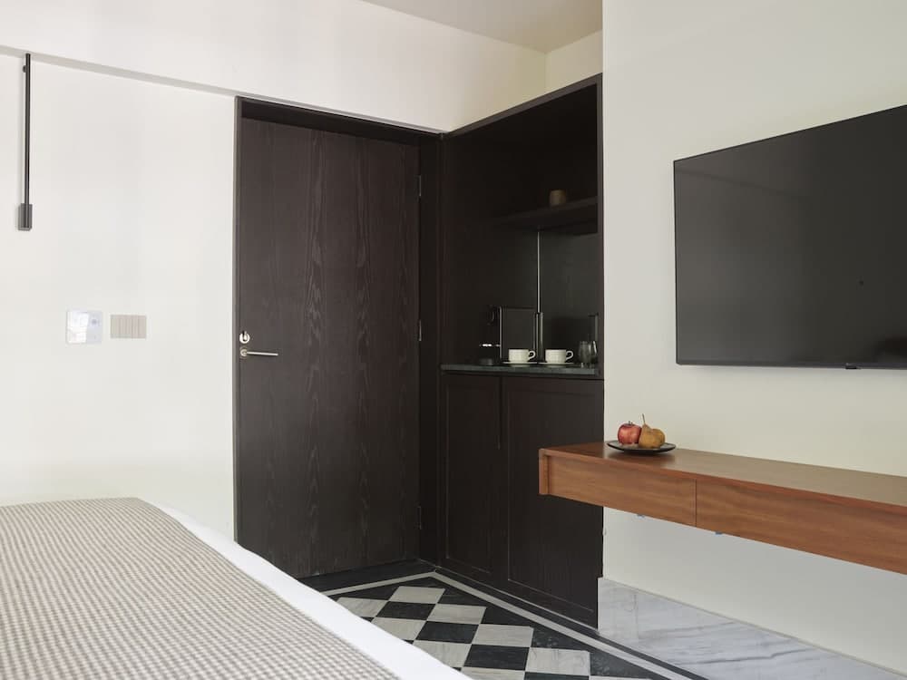 Hotel Dama — 27