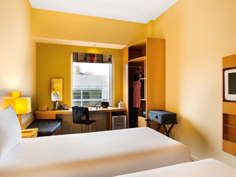 ibis Dubai Al Rigga — 30