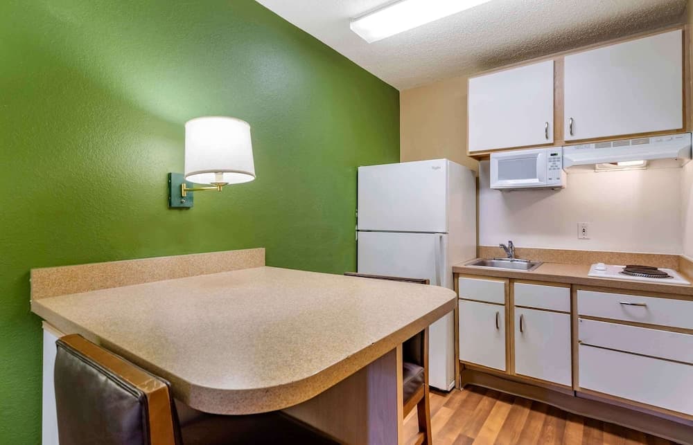 Extended Stay America Select Suites Tampa North Aeroporto — 20