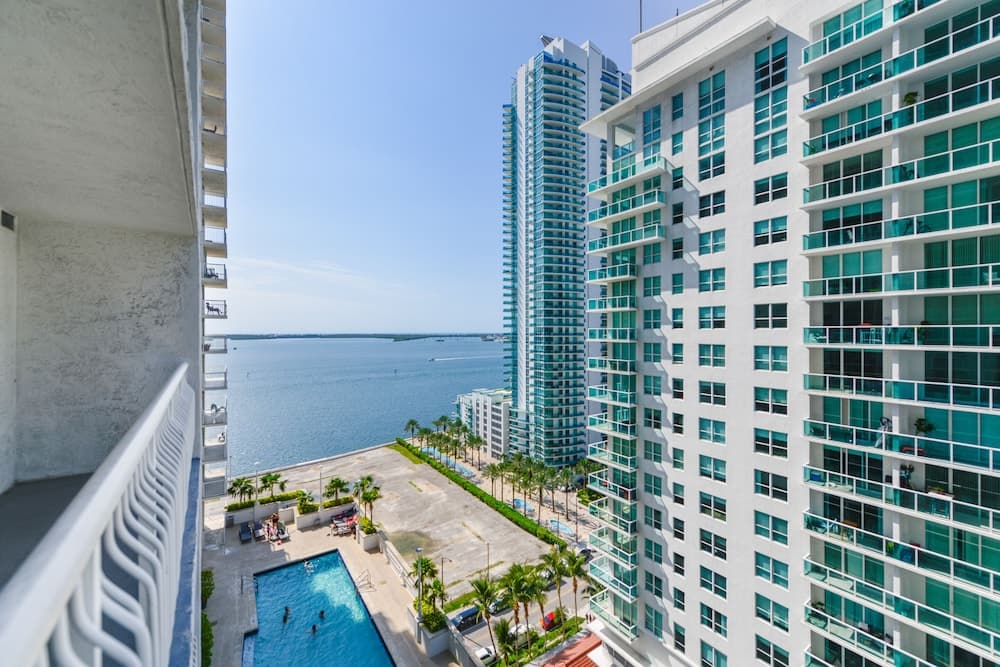 Stylish  Condo in Brickell Free Parking — 3