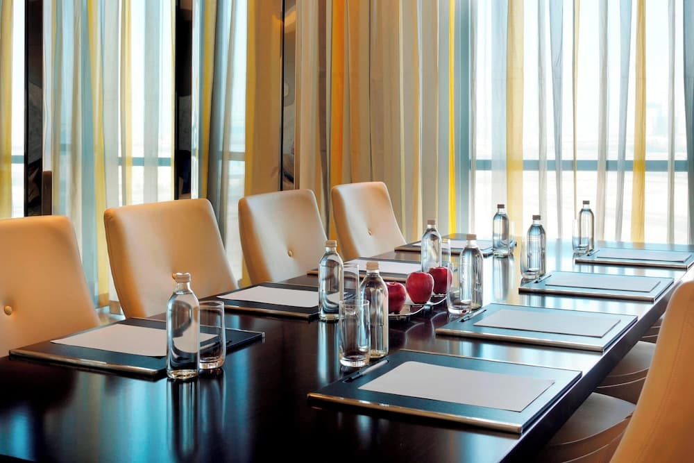 Marriott Hotel Al Jaddaf, Dubai — 9