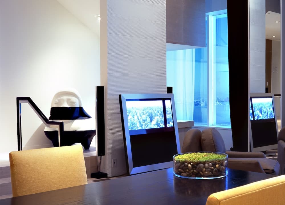 The SKYLOFTS at MGM Grand — 6