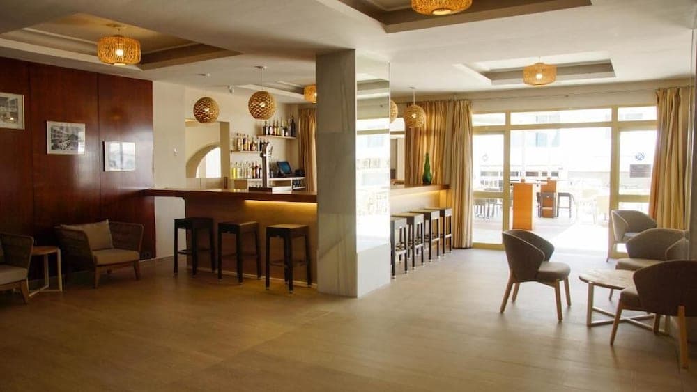 Hotel Iris — 15