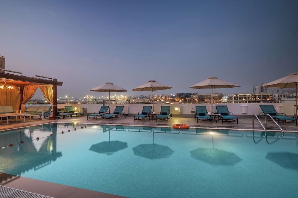 Hilton Garden Inn Dubai Jumeirah — 6