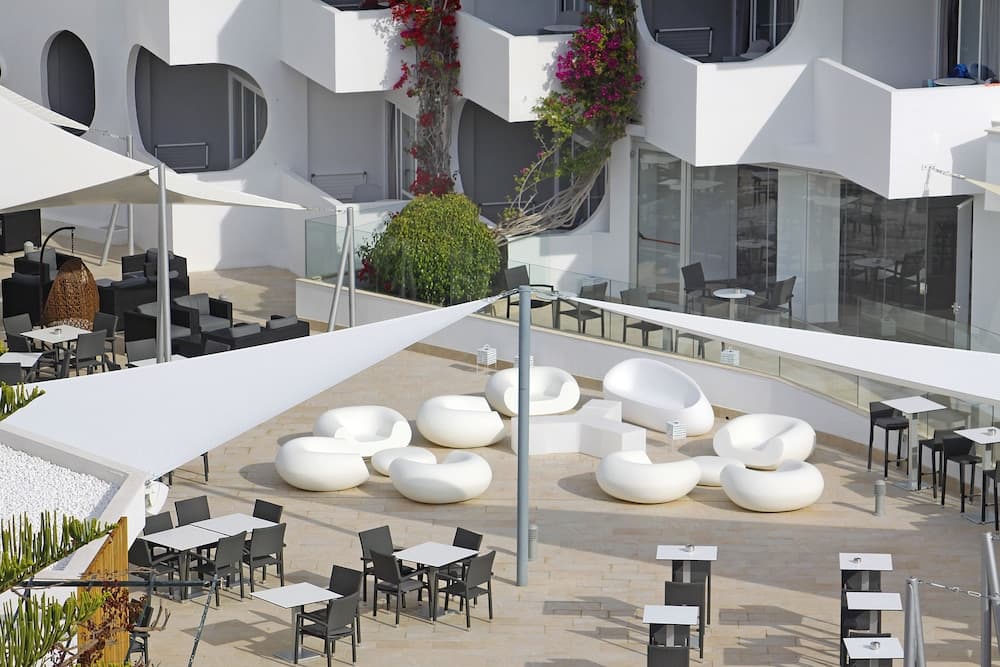 BG Hotel Pamplona — 18