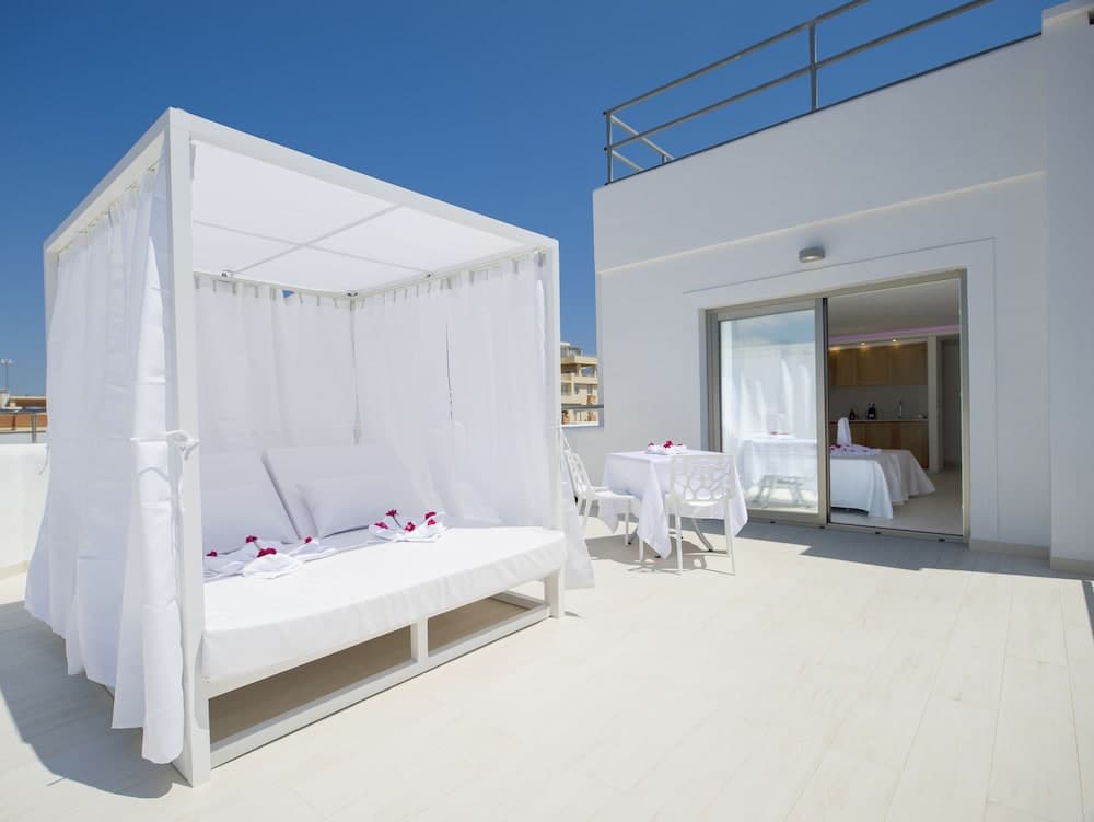 My Way Luxury Ibiza Studios — 8