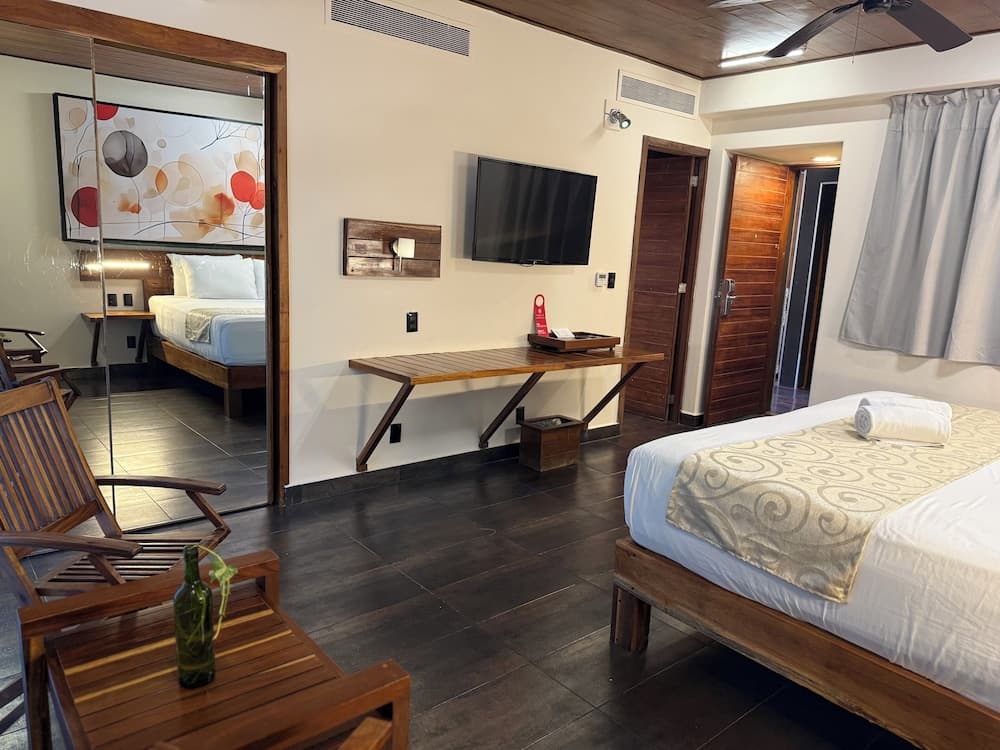 Hotel Kavia Quinta Avenida — 10