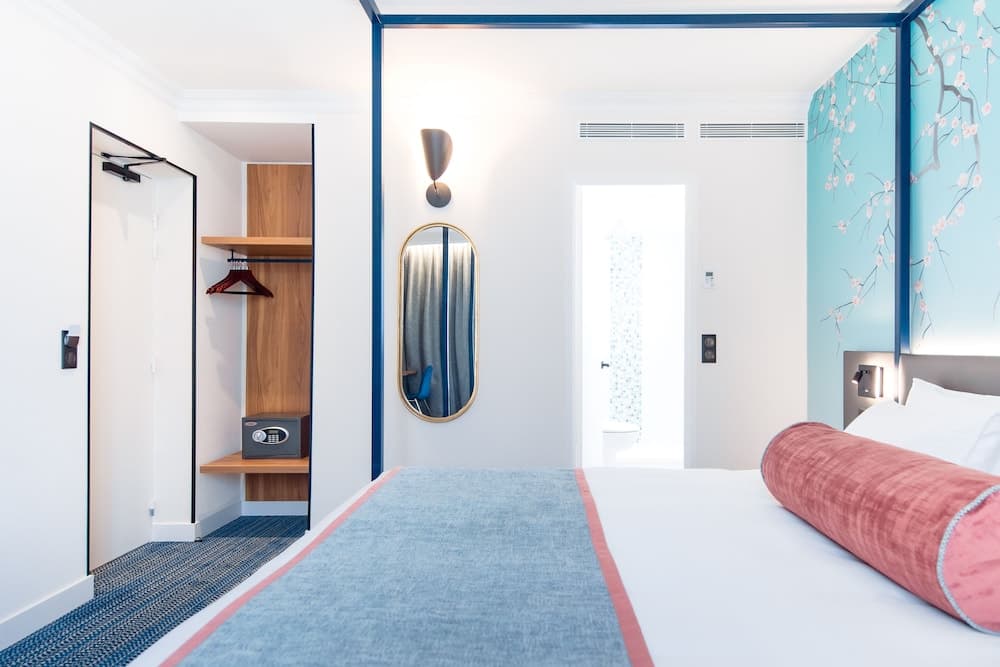 Hotel Bleu de Grenelle - Tour Eiffel — 12