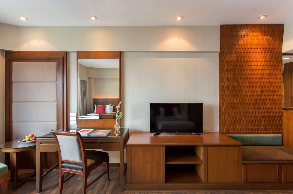 Ramada Plaza by Wyndham Bangkok Menam Fiume — 20