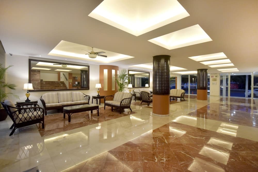 Hotel Bonampak — 24